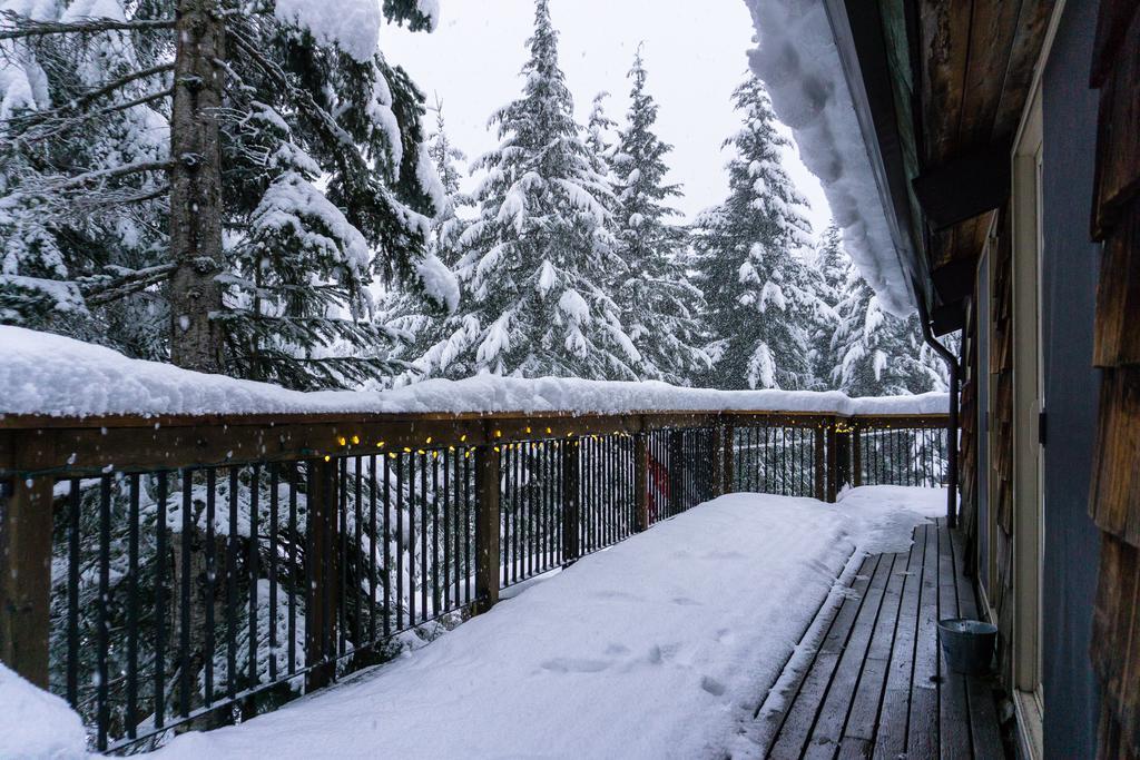 Ubc Whistler Lodge Buitenkant foto