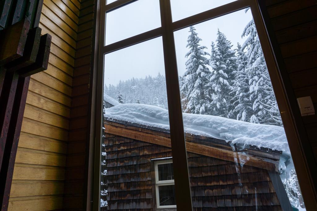 Ubc Whistler Lodge Buitenkant foto