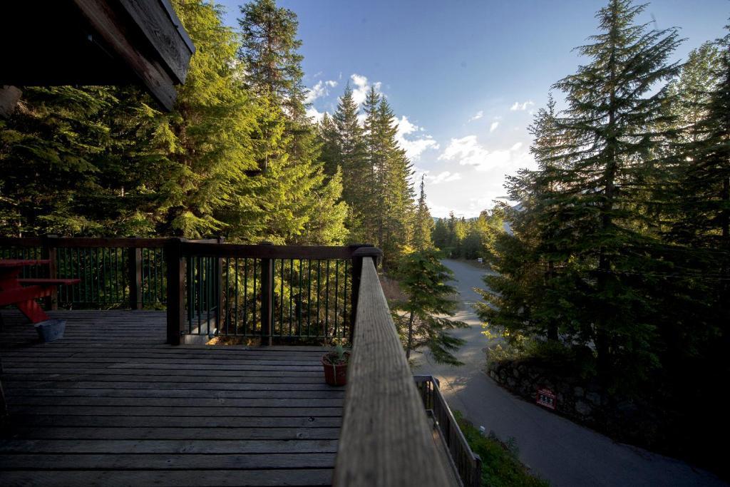 Ubc Whistler Lodge Buitenkant foto